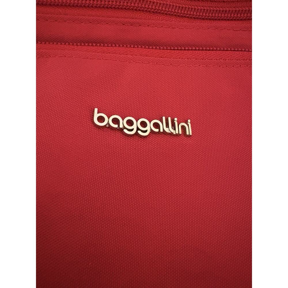 Baggallini Pocket Slim Red Crossbody Travel Bag Purse Silver Hardware Pockets - Picture 3 of 8